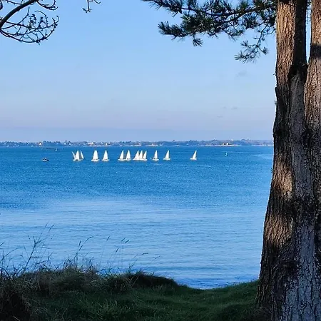 Le 3 Vue Avec Jardin 100m De La Et De La Thalasso Apartment