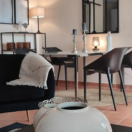 Apartment Le 3 Vue Avec Jardin 100m De La Et De La Thalasso