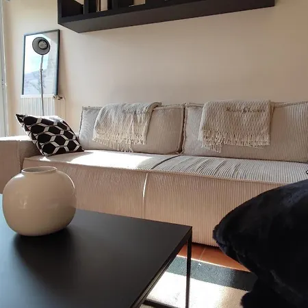 Apartment Le 3 Vue Avec Jardin 100m De La Et De La Thalasso